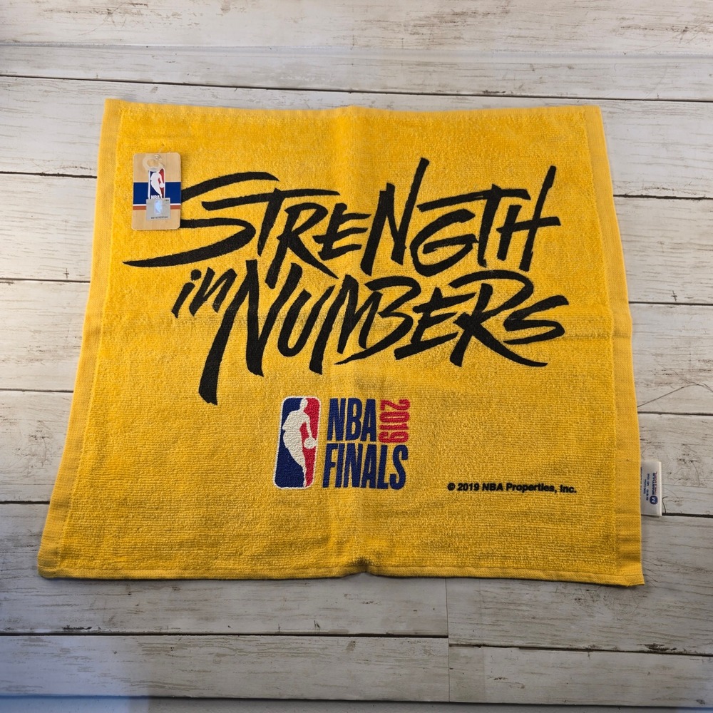 NWT WinCraft Golden State Warriors 2019 NBA Finals Strength in Numbers Towel